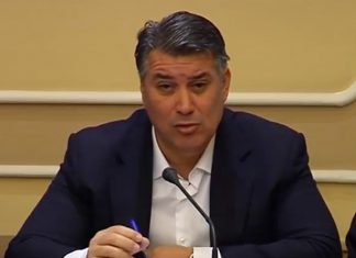 Cruce de declaraciones sobre la Ciudad de la Justicia de Cádiz