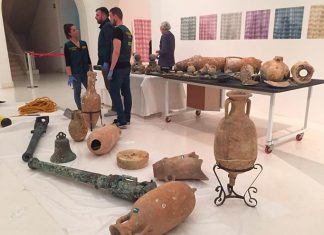 La Guardia Civil interviene gran cantidad de bienes arqueológicos expoliados en yacimientos terrestres y subacuáticos