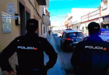 Detenidos cuatro hombres acusados de una veintena de robos en viviendas y locales de Sanlúcar