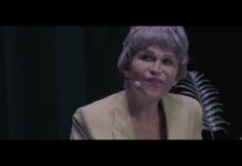 Antonia San Juan cuelga el cartel de ‘no hay billetes’ para abrir la programación de verano del Teatro Moderno
