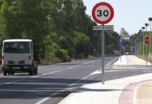 Transportes finaliza las obras para adecuar a peatones y bicis la N-340 en Chiclana tras invertir 4,6 millones