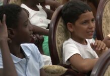 Recepción a menores saharauis del programa ‘Vacaciones en Paz’ en la Diputación