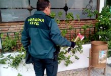Investigado por amenazar con un hacha a dos trabajadoras municipales en el Altiplano granadino